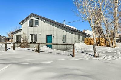 Centrally Located Pinedale Vacation Rental!