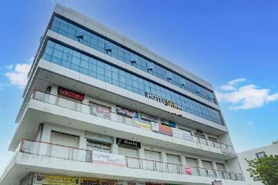 Hotel SR Inn