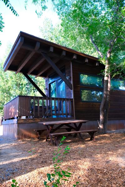 Cedar Creek Lodging & RV Park