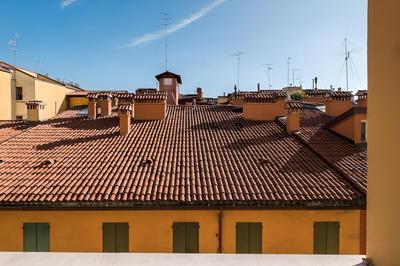 Galleria del Reno 2B by Wonderful Italy