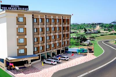 The Grand Sharan