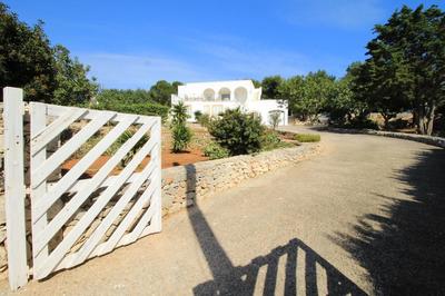 Perla Bianca Luxe Villa