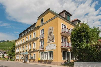 STIERSCHNEIDERS Weinhotel Wachau