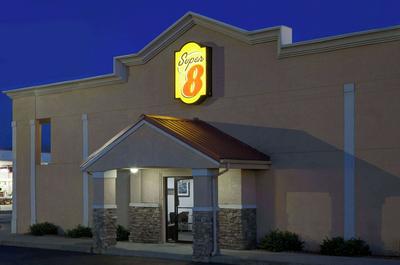 Super 8 by Wyndham Lafayette / Purdue Area
