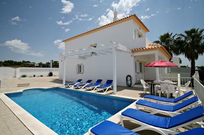 Villas2Go2 Parra 8