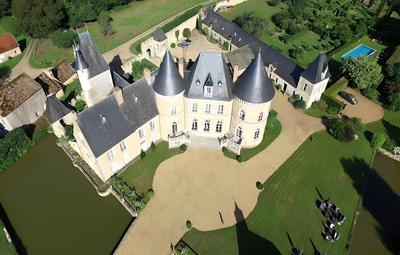 Chateau De Vauloge