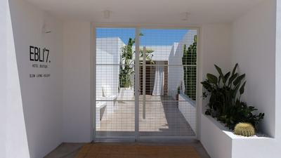 EBLI'7. HOTEL BOUTIQUE