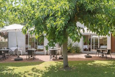 Hotel Restaurant Platanes