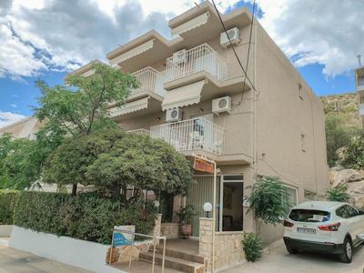 Akrotopi Apartments