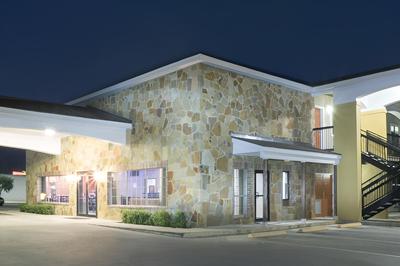 Super 8 by Wyndham San Antonio Near Fort Sam Houston, Kuva 2