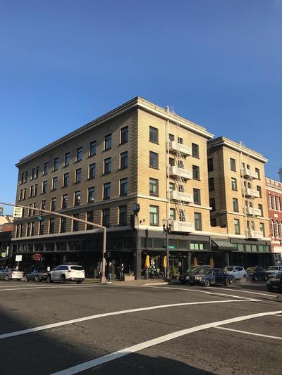 Washington Plaza Apartments