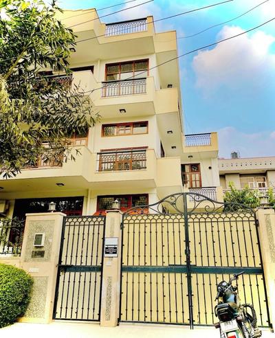 BedChambers Serviced Apartments -Artemis