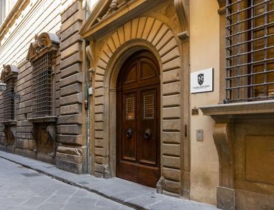 Palazzo Pazzi Vitali Luxury Apartments