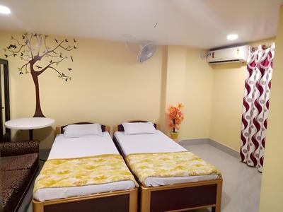 Hotel Grand Silicon