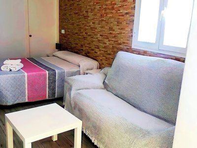 Estudio con Terraza y aire acondicionado