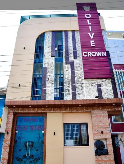 Hotel Olive Crown
