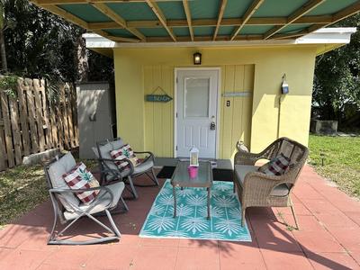 1 Bedroom Studio Cottage Patio Grill Firepit Parking