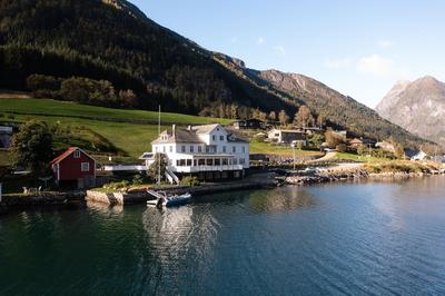 Fjærland Fjordstove Hotell