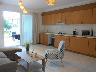 "kalamaki Plaza Apartments 'elia'"