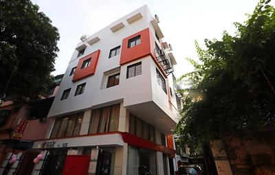 OYO 15258 Hotel Arya International