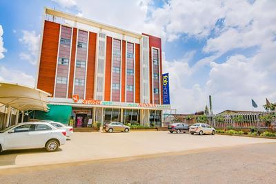 FabHotel Ajinkya Residency
