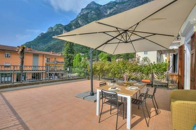 Boutique Terrace Apartment In The Center