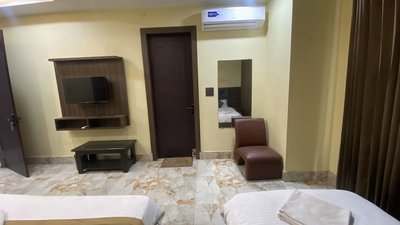 Strawbell Residency By YatriMap