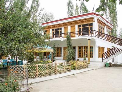 Sha Cho Guest House