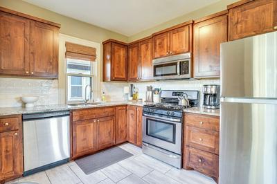 Walk to Beach + Lake Nokomis: Minneapolis Home!