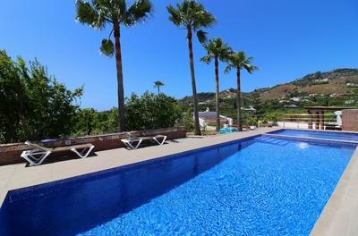 1035 Villa el Crucero