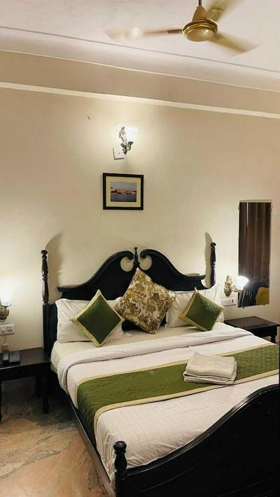 Hotel Moti Mahal by A Reva Group