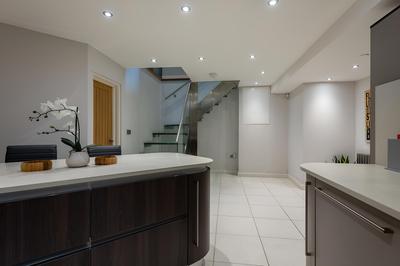 The Norfolk Townhouse - Large & Stunning 5BDR Mews Home on Private Street