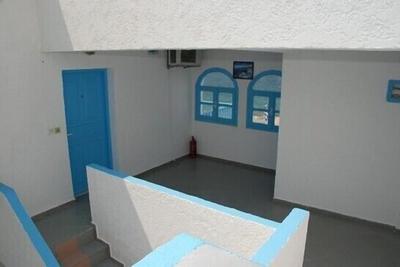 Socrates Apartments & Restaurant