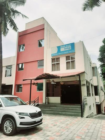 Mysore Mayflower Hotel