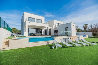 NEW 2020 - Villa Corb Mari I