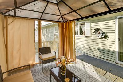 Great for Families: Waterville Retreat w/ Yard!