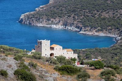 FOCALION CASTLE LUXURY SUITES