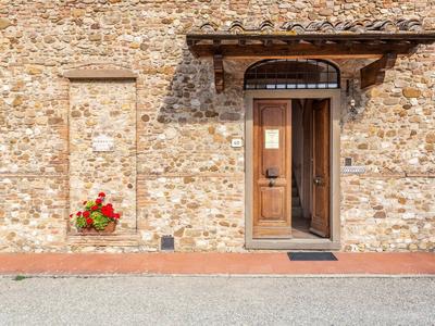 Tuscan Cottage With 2 Pools