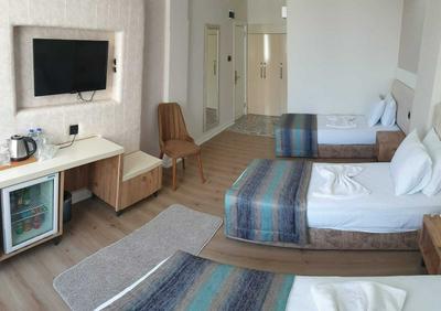 Grand Boss Suit Hotel