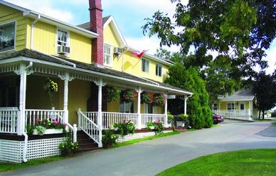 Shining Waters Country Inn