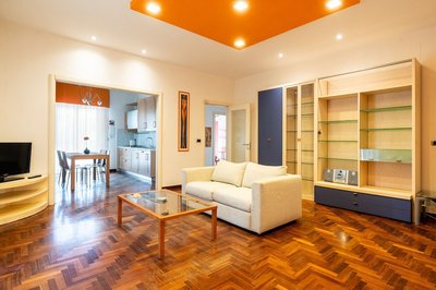 Roomy Family Apartment by Wonderful Italy