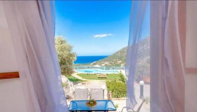 Luxurious Villa Kardi a Small Paradise