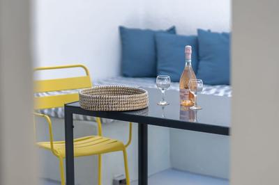 Villa Tholos with Private Jacuzzi