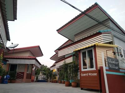Jumbo Villa Homestay and Resort