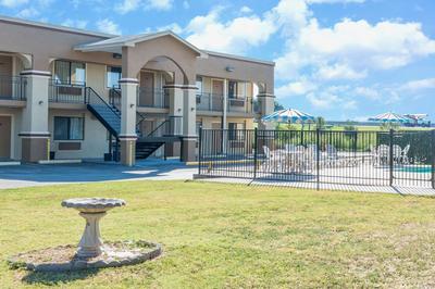 Days Inn by Wyndham San Marcos, Photo 2