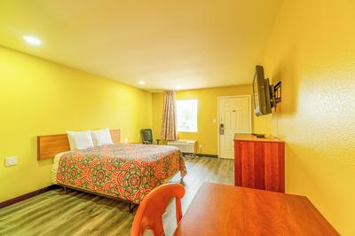 Regency Inn By OYO Rockdale TX