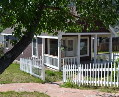 River Rock Cottages