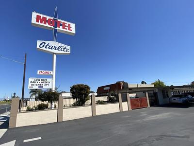 Starlite Motel