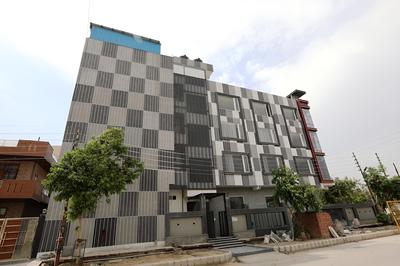 Hardik Palace By F9 Hotels