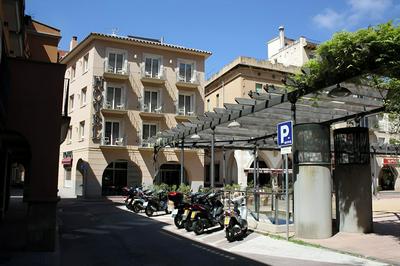Hotel Plaça